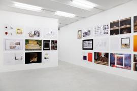Nr.0 Dummy Installation view, Galerie Karin Guenther, 2026