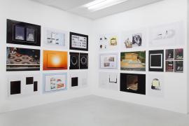 Nr.0 Dummy Installation view, Galerie Karin Guenther, 2026